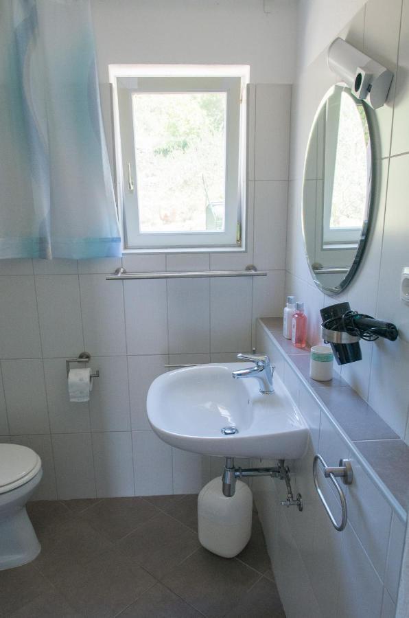 Milica Garden Apartment Prvic Sepurine Exterior photo